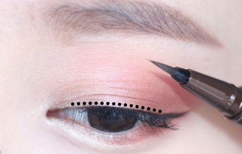 睫毛贴欧美款图片,打造迷人电眼魅力