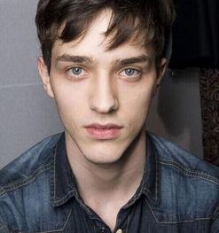 欧美搞怪帅哥图片,笑点满满，颜值爆表！